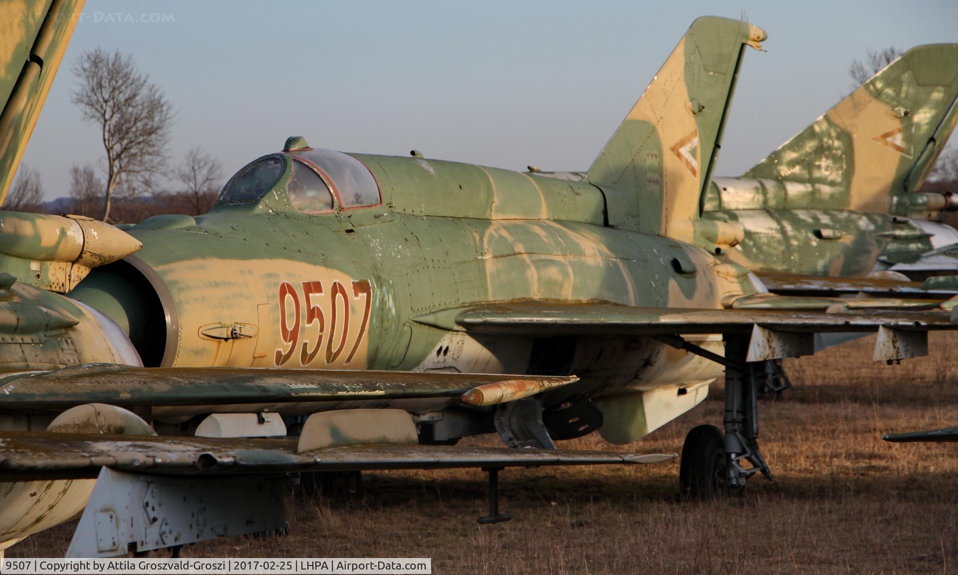 9507, Mikoyan-Gurevich MiG-21MF C/N 969507, Pápa stored off-site airport, Hungary