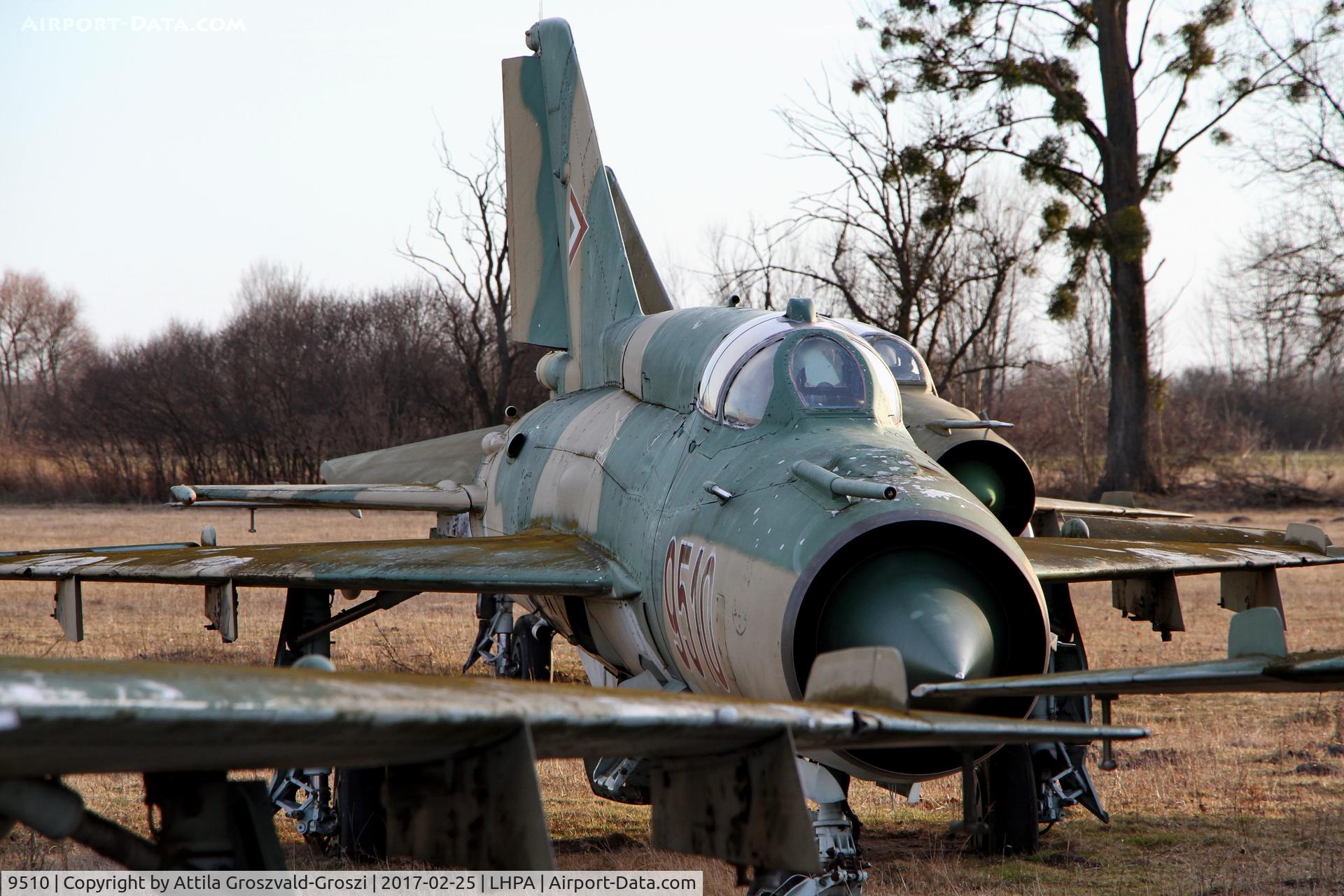 9510, Mikoyan-Gurevich MiG-21MF C/N 969510, Pápa stored off-site airport, Hungary