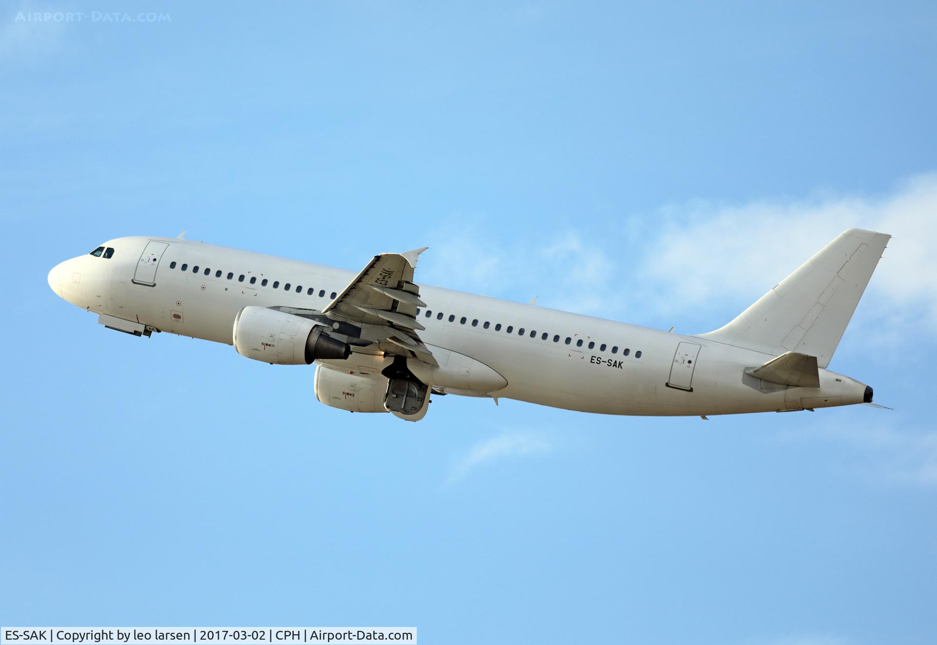 ES-SAK, 1998 Airbus A320-214 C/N 888, Copenhagen 2.3.2017