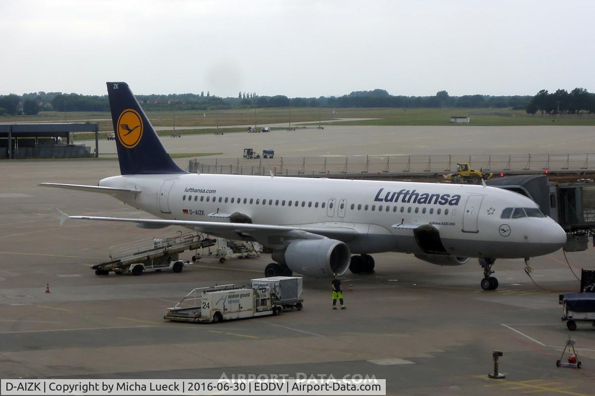 D-AIZK, 2012 Airbus A320-214 C/N 5122, At Hanover