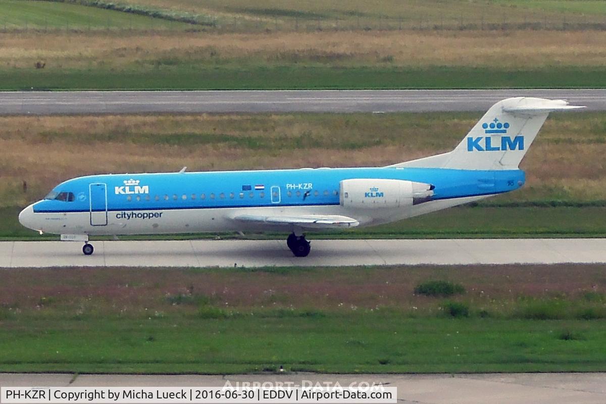 PH-KZR, 1995 Fokker 70 (F-28-0070) C/N 11551, At Hanover