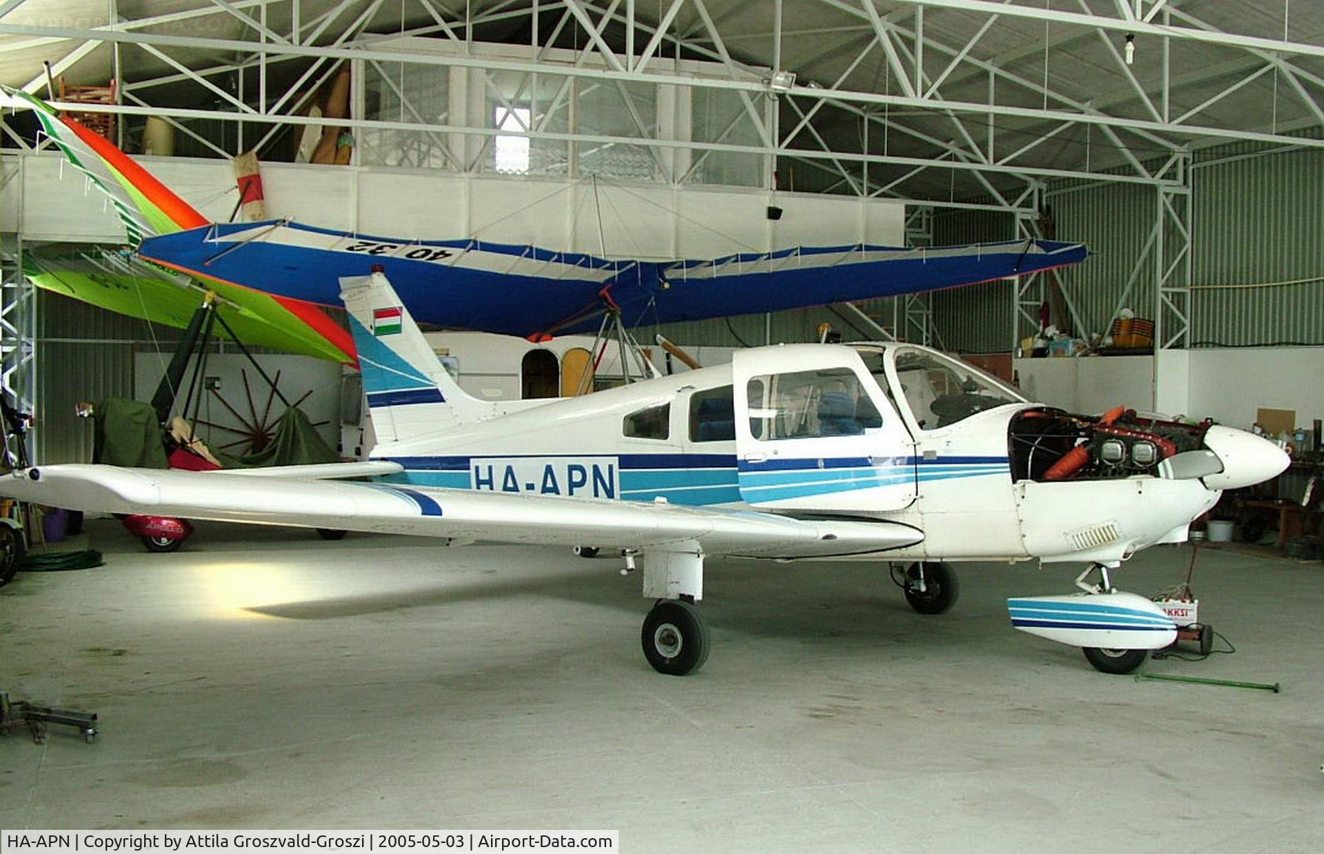 HA-APN, 1980 Piper PA-28-181 Cherokee Archer II C/N 28-8090277, Dáka Airfield, Hungary