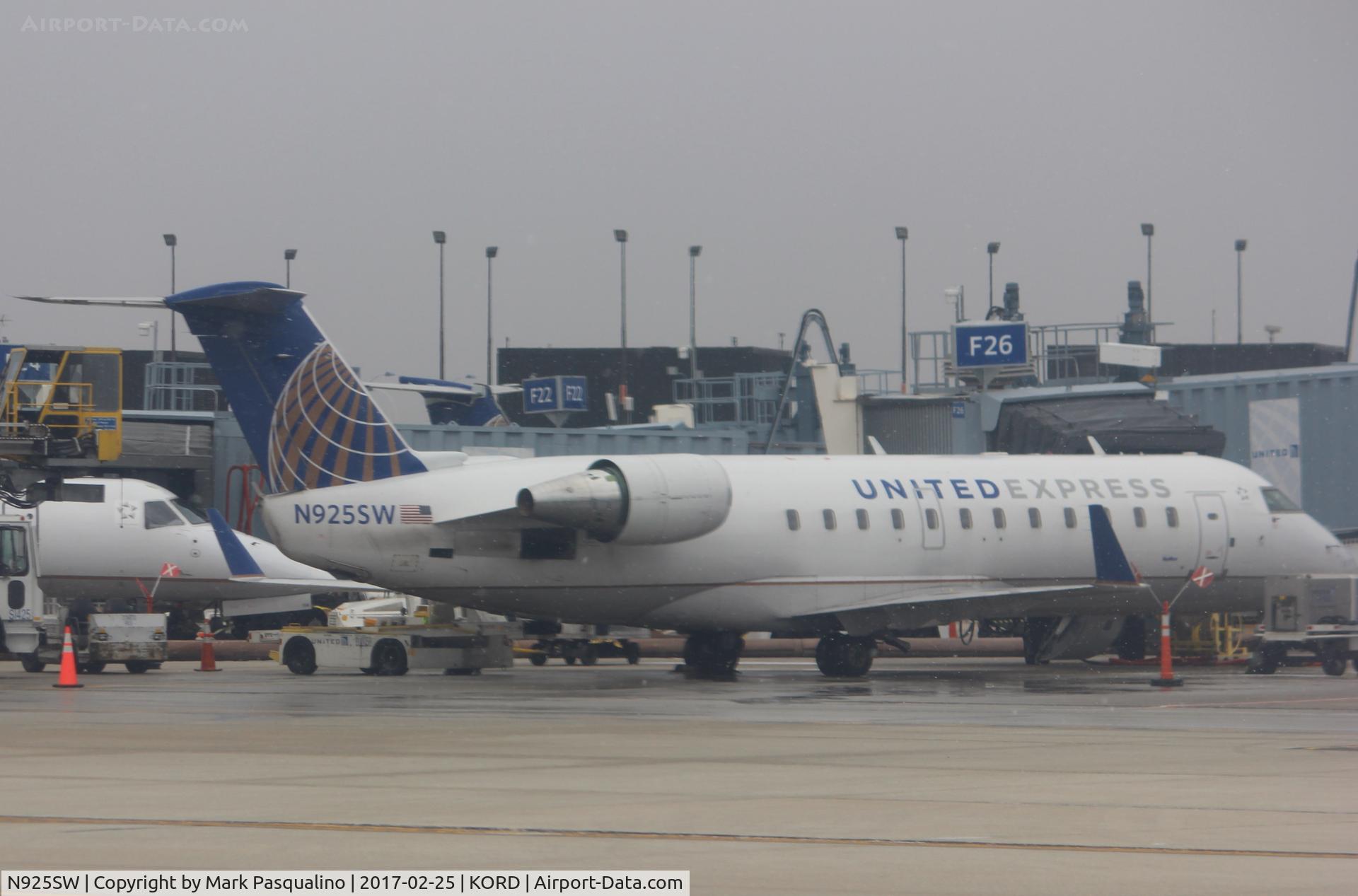 N925SW, 2002 Bombardier CRJ-200LR (CL-600-2B19) C/N 7682, CL-600-2B19