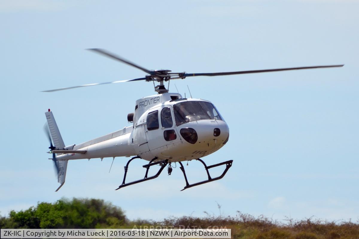 ZK-IIC, Eurocopter AS-350B-2 Ecureuil Ecureuil C/N 1557, At Whakatane
