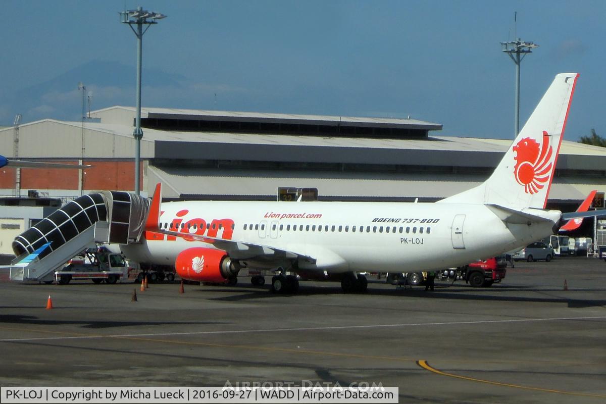 PK-LOJ, 2014 Boeing 737-8GP C/N 38747, At Denpasar