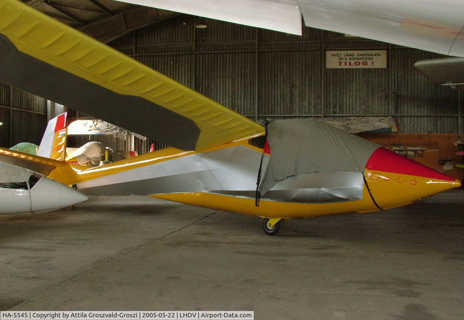 HA-5545, 1988 Rubik R-26SU Góbé 82 C/N AA800061, Dunaújváros-Kisapostag Airport, Hungary