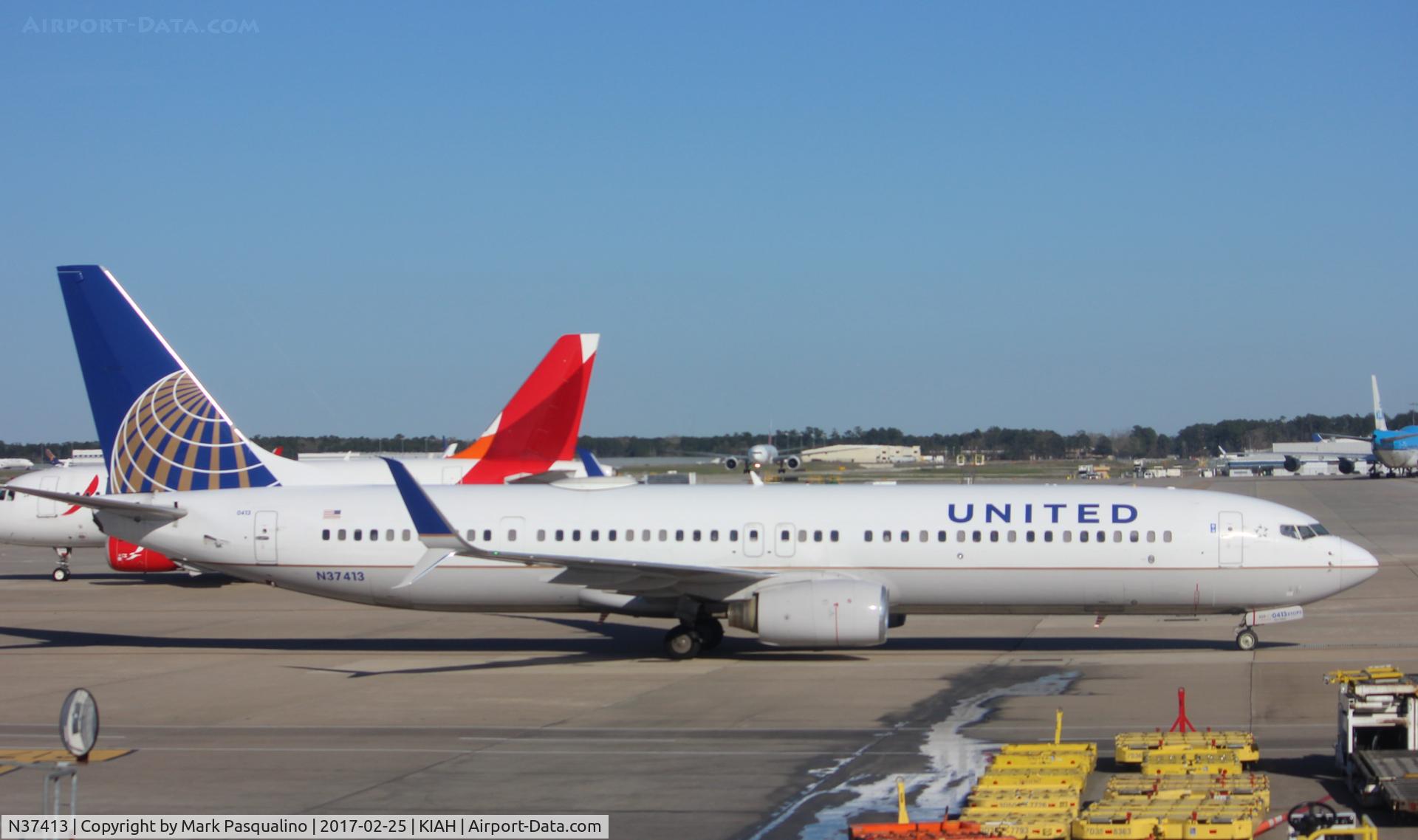 N37413, 2008 Boeing 737-924/ER C/N 31664, Boeing 737-900ER