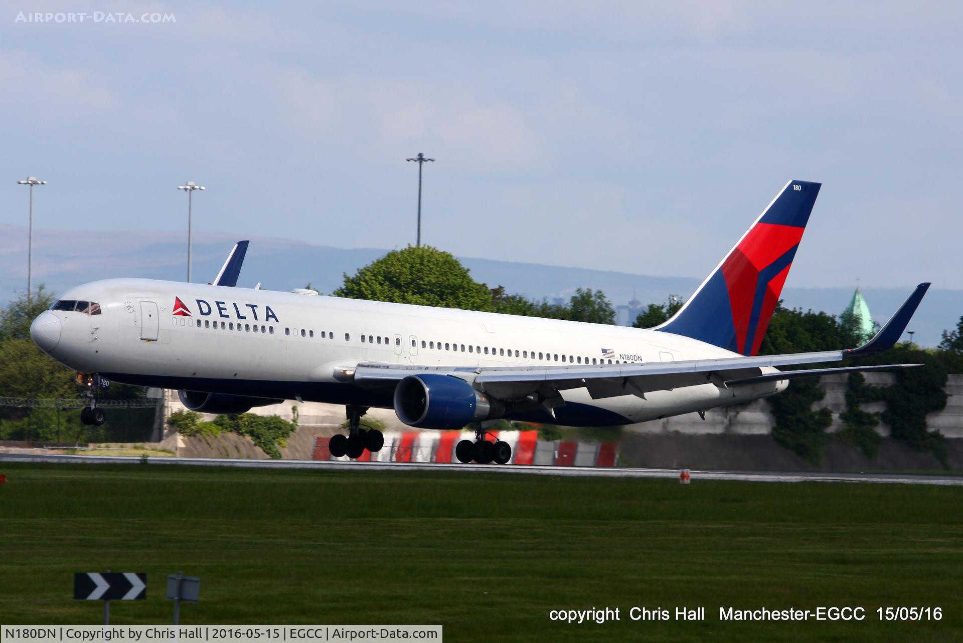 N180DN, 1992 Boeing 767-332 C/N 25985, Delta