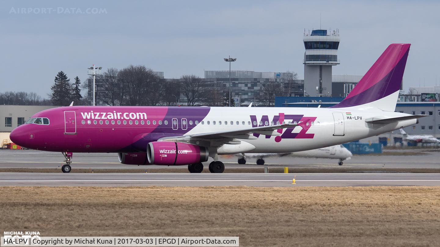 HA-LPV, 2009 Airbus A320-232 C/N 3927, Lech Walesa Airport