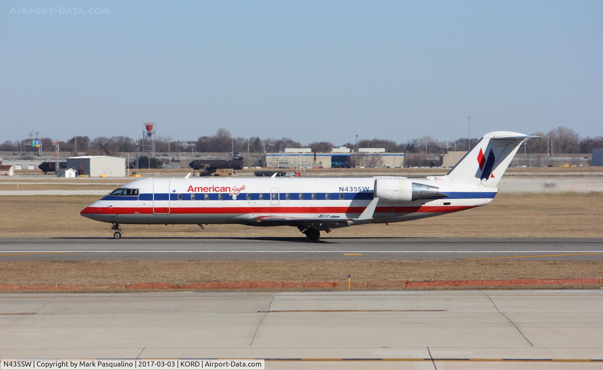 N435SW, 2001 Bombardier CRJ-200LR (CL-600-2B19) C/N 7555, CL-600-2B19