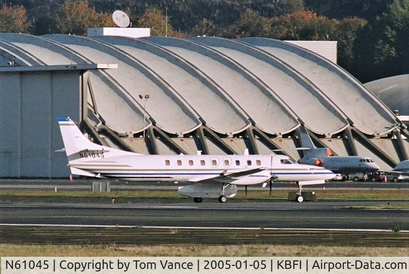 N61045, Fairchild SA-227DC Metro 23 C/N DC-860B, taxi off the runway at Seattle Boeing Field