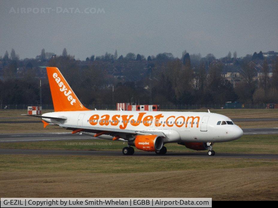 G-EZIL, 2005 Airbus A319-111 C/N 2492, At Birmingham Airport.