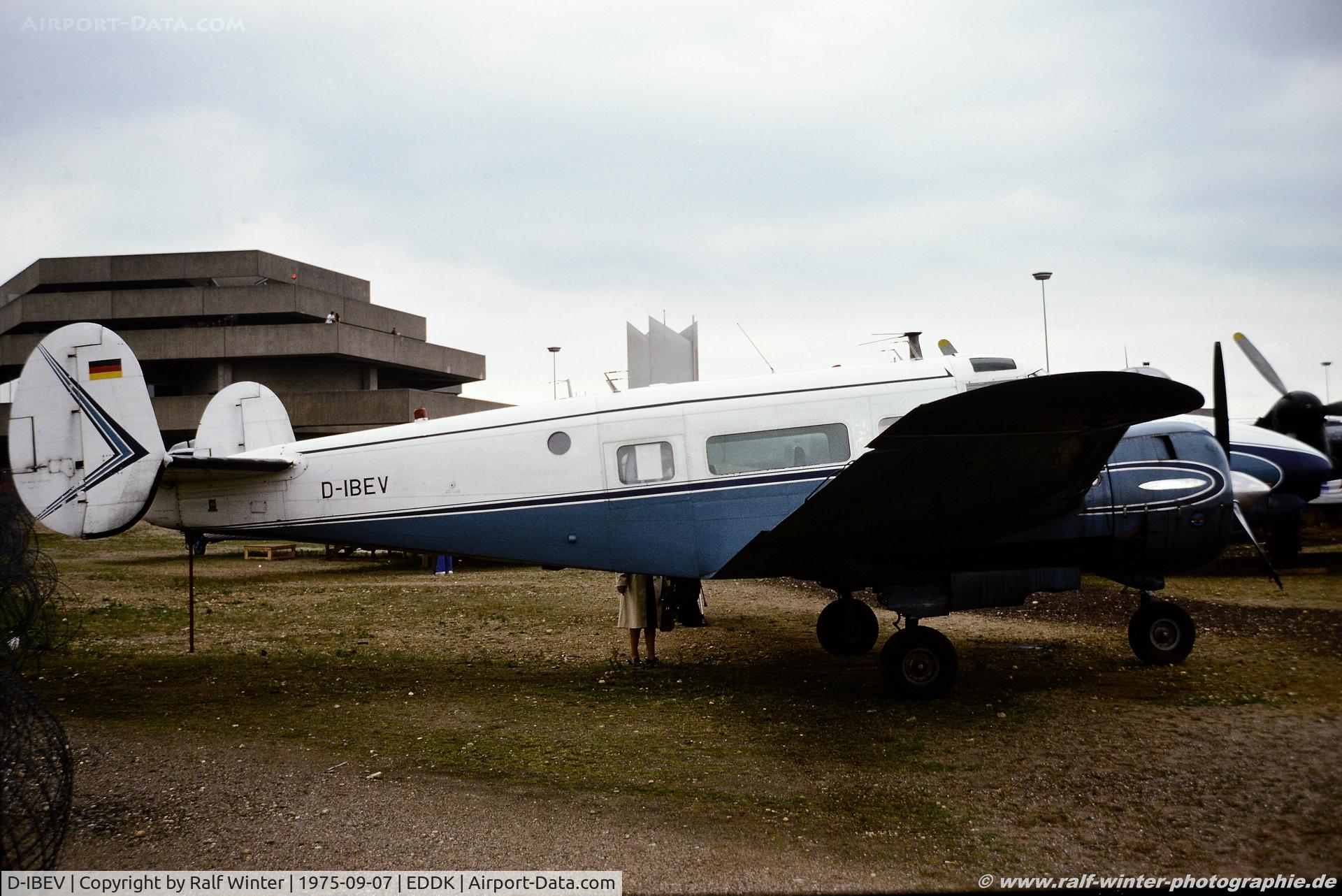 D-IBEV, Beech E18-S C/N BA-158, Beech E18S - Air Classic - D-IBEV - 07.09.1975 - CGN