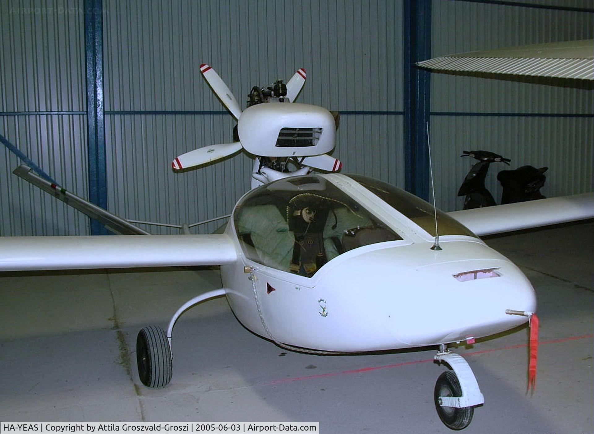 HA-YEAS, 1996 Aviatika Kolibri AK-3 C/N 06, Úrhida Airfield, Hungary