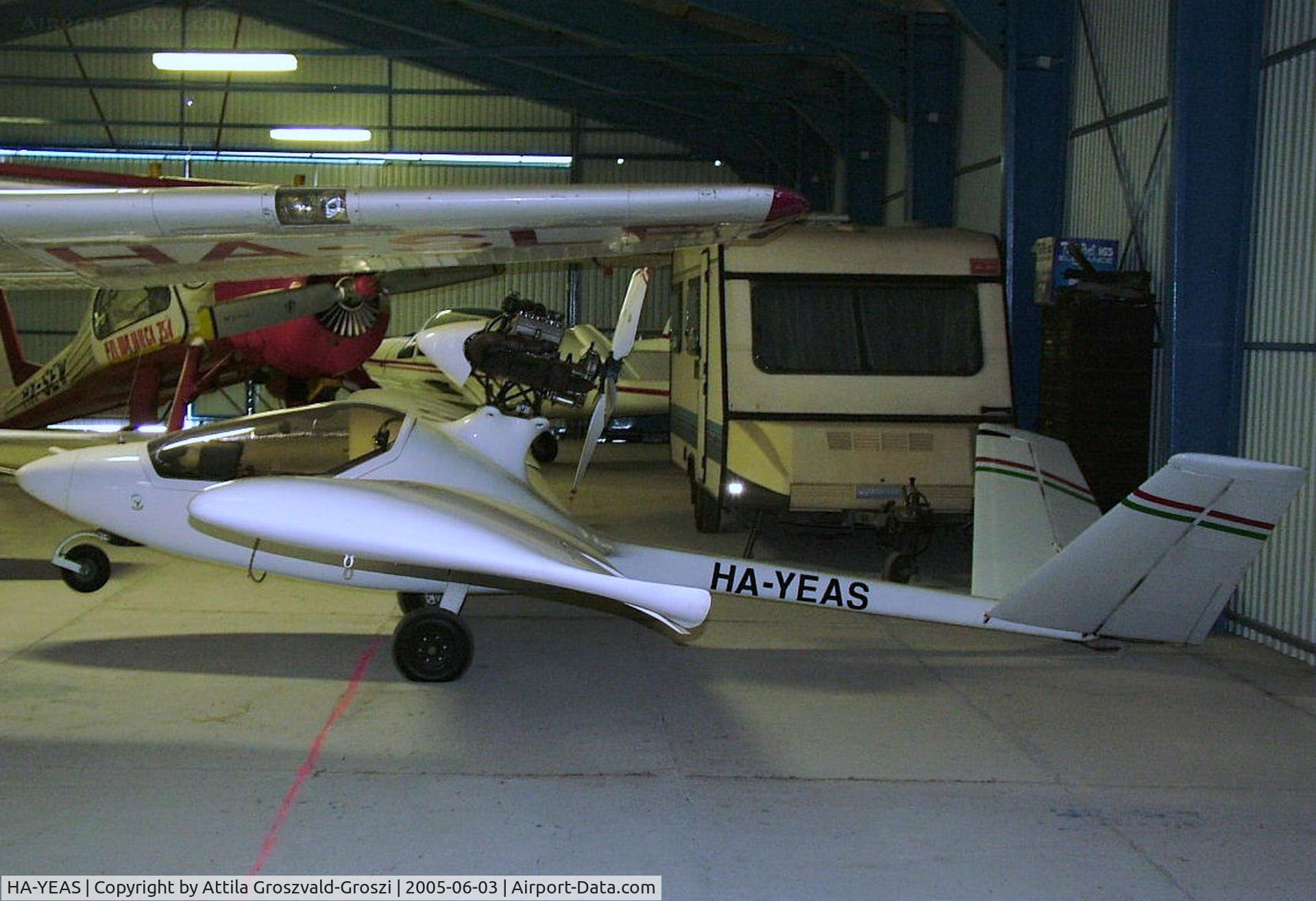 HA-YEAS, 1996 Aviatika Kolibri AK-3 C/N 06, Úrhida Airfield, Hungary