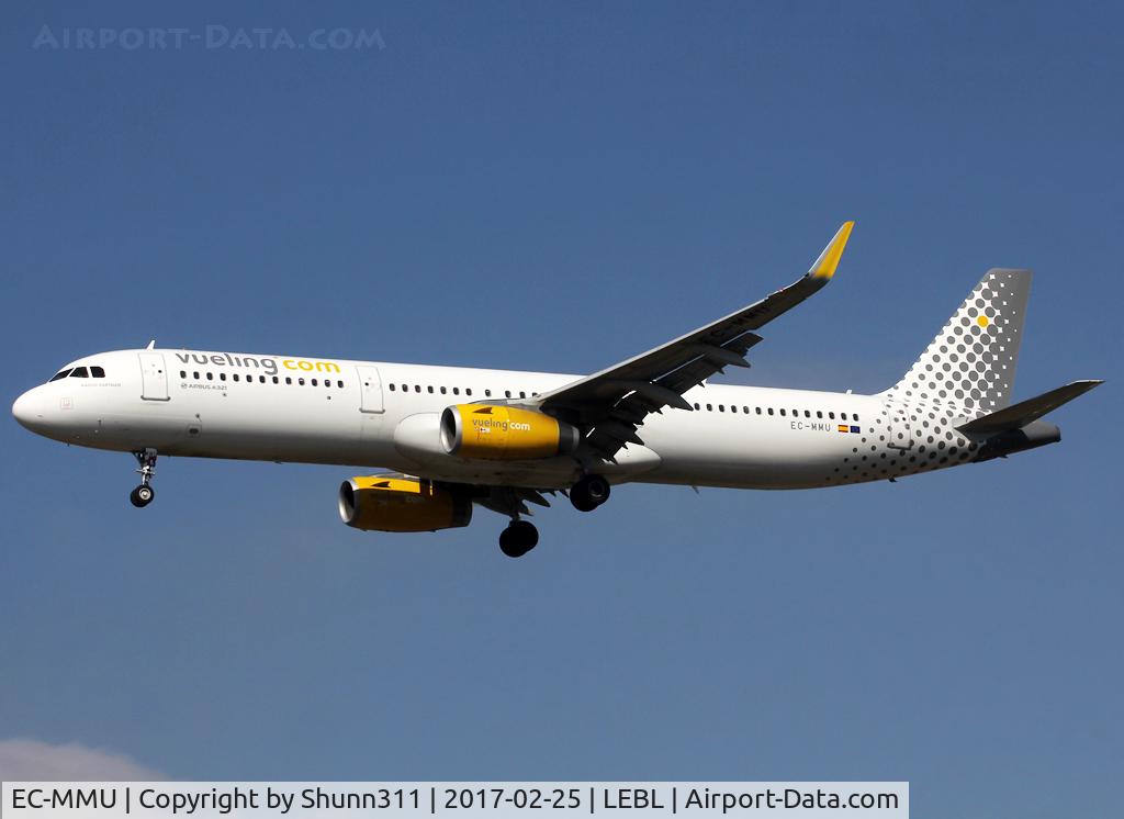EC-MMU, 2016 Airbus A321-231 C/N 7218, Landing rwy 25R