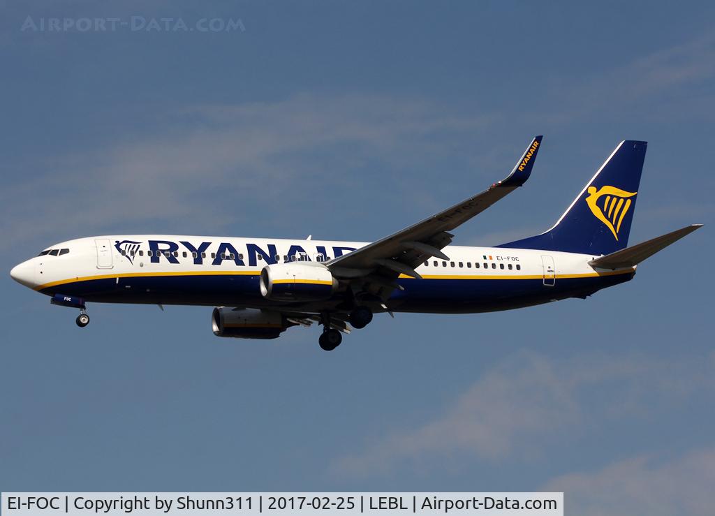 EI-FOC, 2016 Boeing 737-8AS C/N 44714, Landing rwy 25R