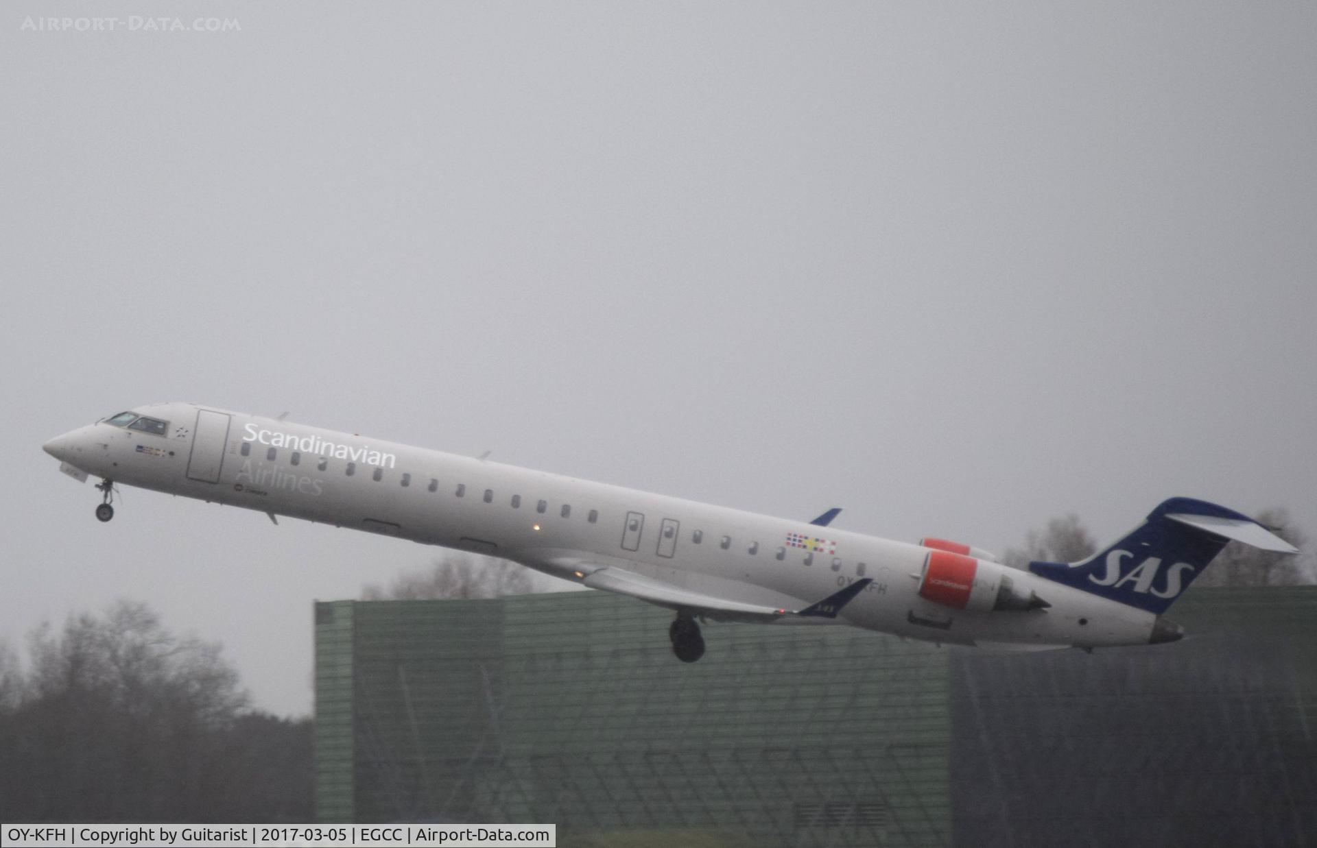 OY-KFH, 2009 Bombardier CRJ-900 (CL-600-2D24) C/N 15240, At Manchester