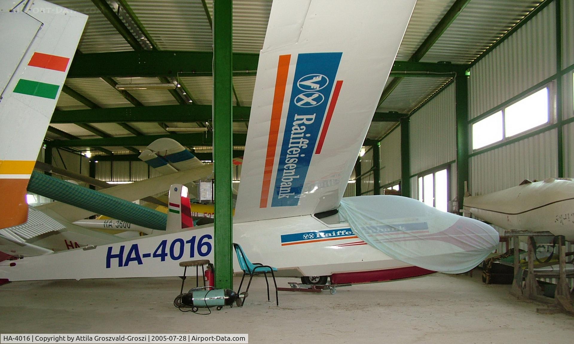 HA-4016, 1958 Schleicher Ka-7 Rhonadler C/N 367, Aero Ság Airfield Tokorcs, Hungary