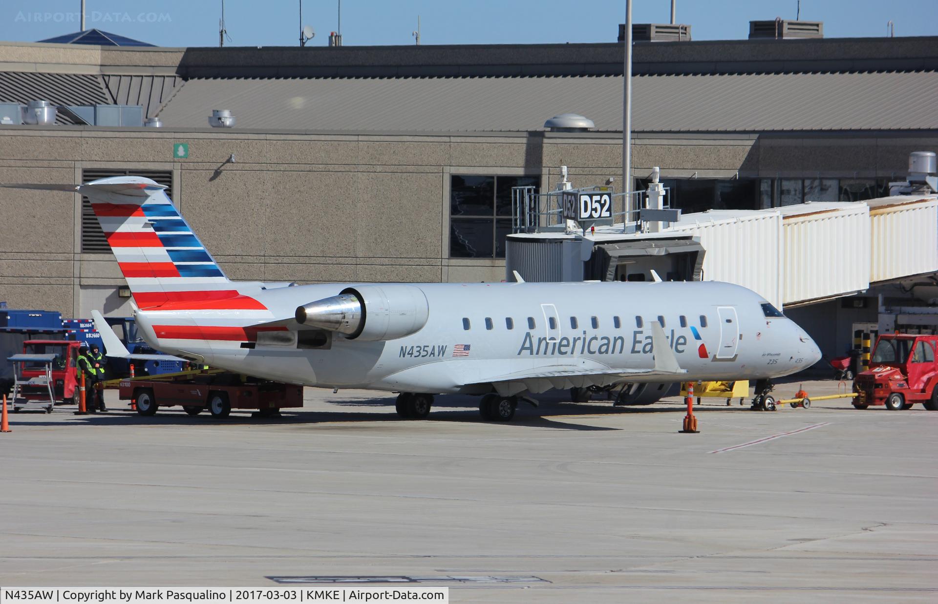 N435AW, 2002 Bombardier CRJ-200ER (CL-600-2B19) C/N 7724, CL-600-2B19