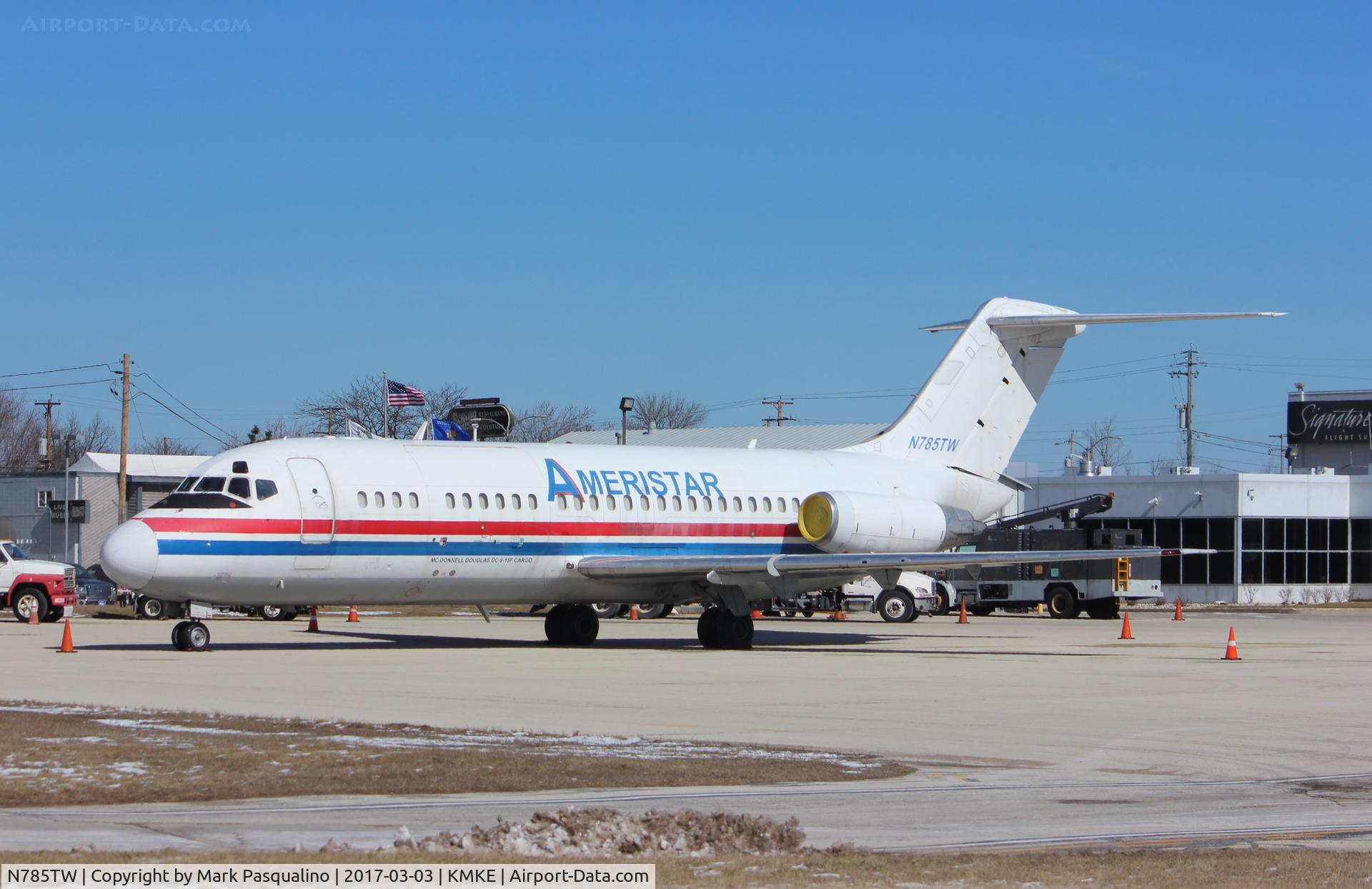 N785TW, 1967 Douglas DC-9-15F C/N 47015, DC-9-15F