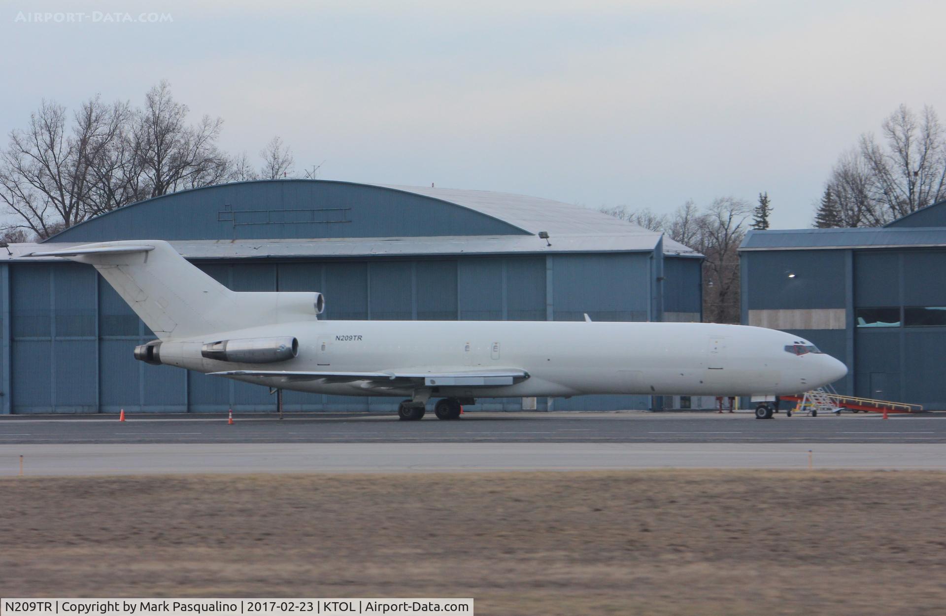 N209TR, 1976 Boeing 727-223(F) C/N 20994, Boeing 727-200F