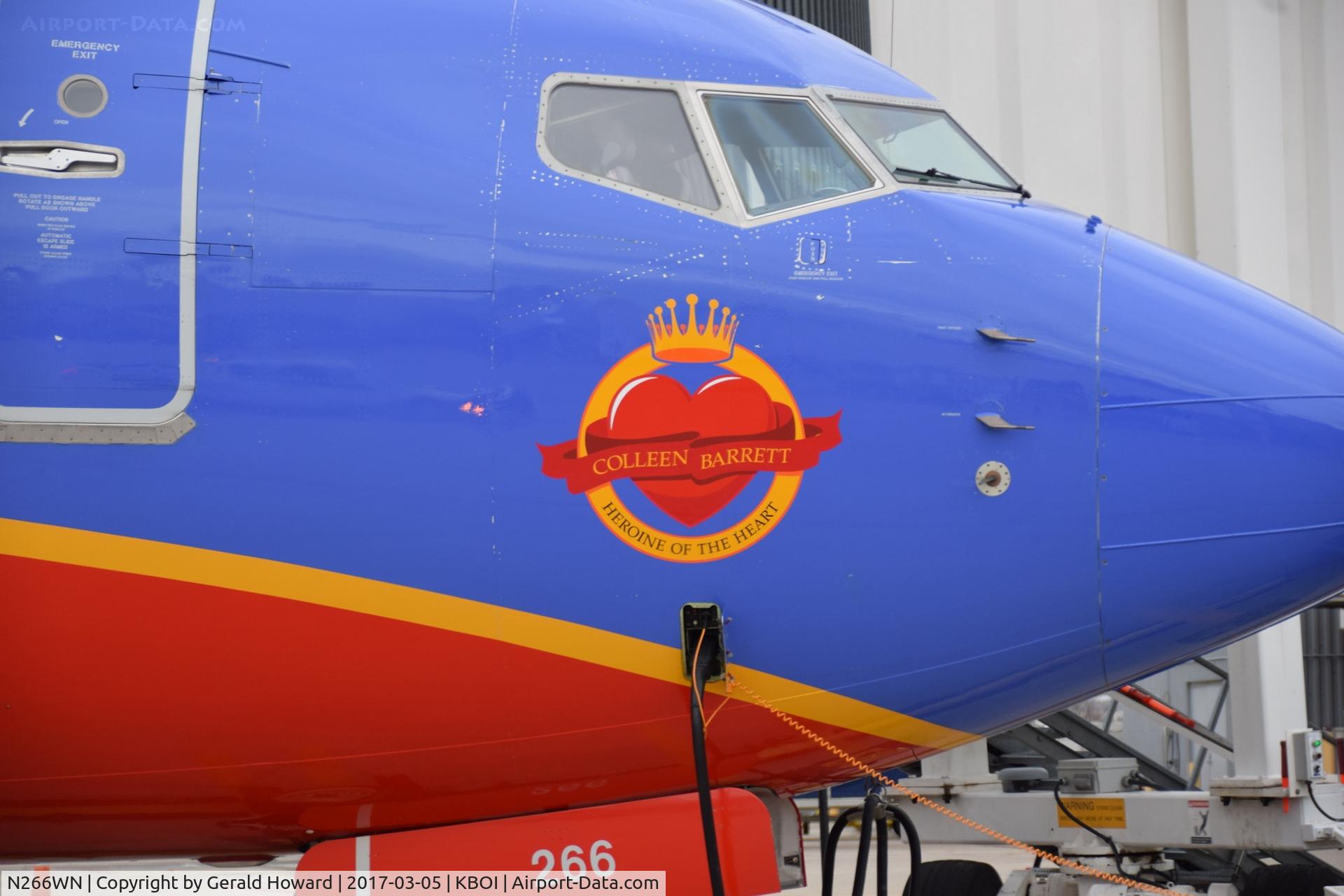 N266WN, 2007 Boeing 737-7H4 C/N 32523, A member of the corporate board.