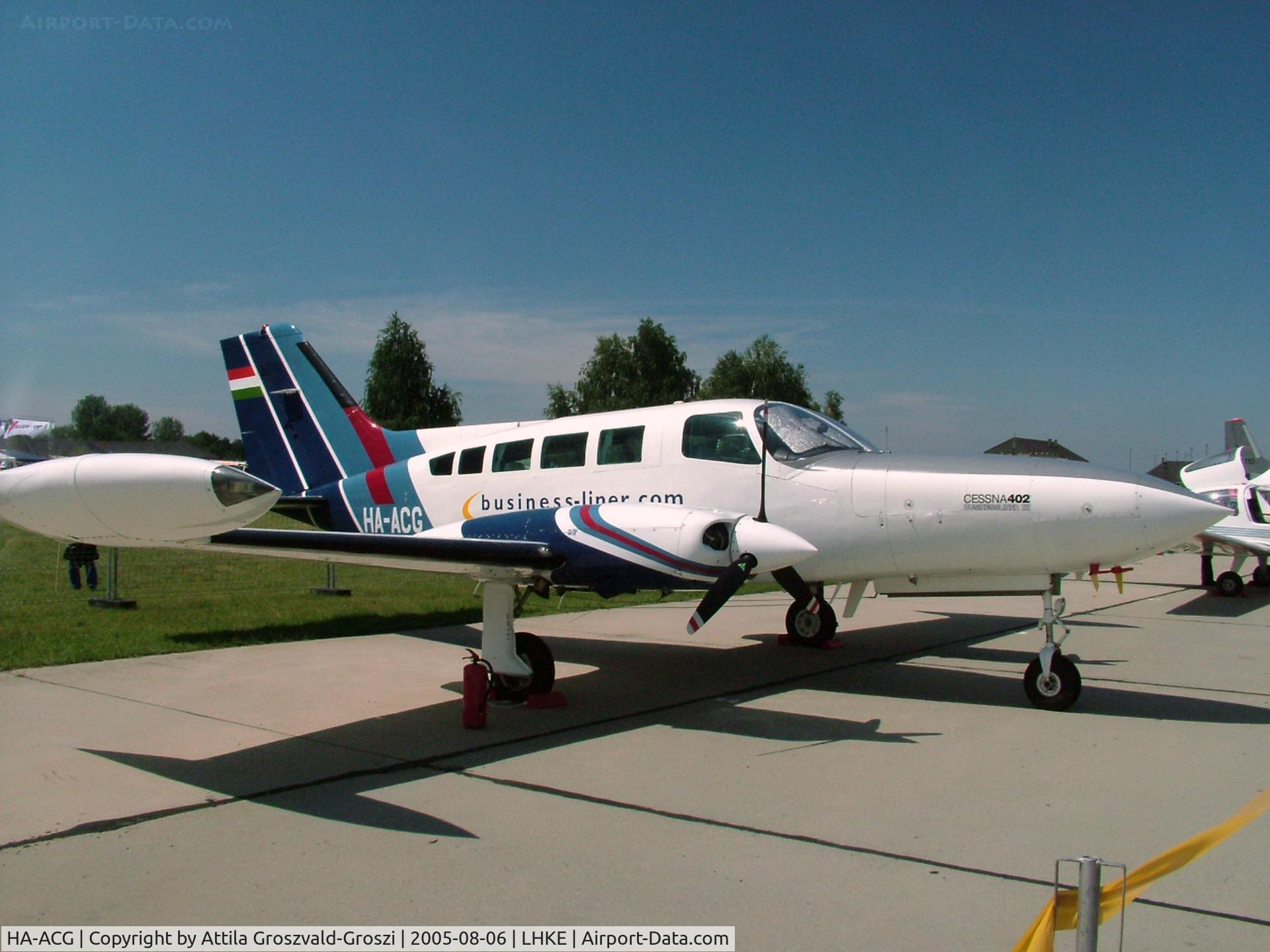 HA-ACG, 1992 Cessna 402B Businessliner III C/N 402B-1222, Kecskemét Hungarian Air Force Base, Airshow in 2005