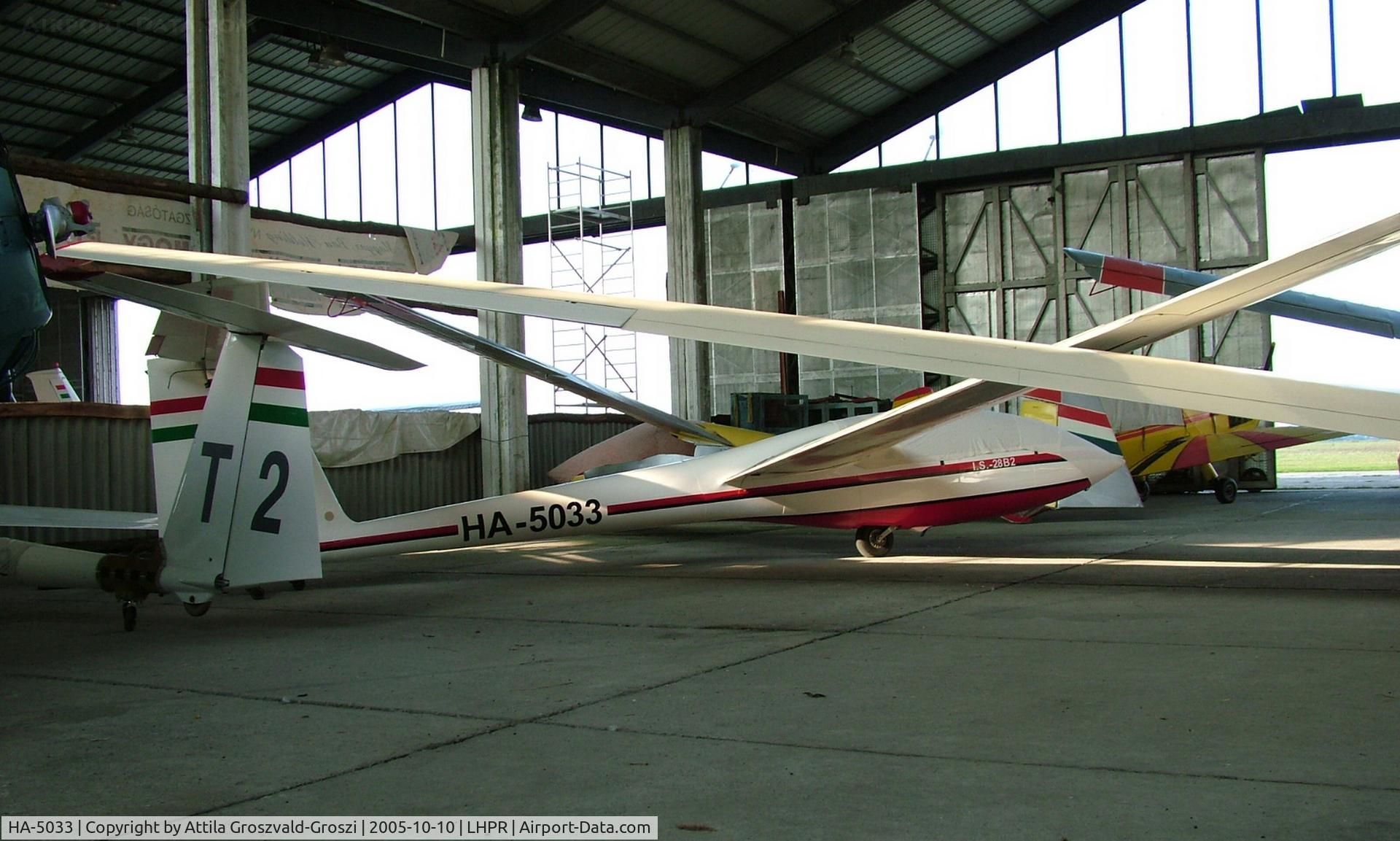 HA-5033, 1981 ICA-Brasov IS-28B2 C/N 346, Györ-Pér Airport, Hungary