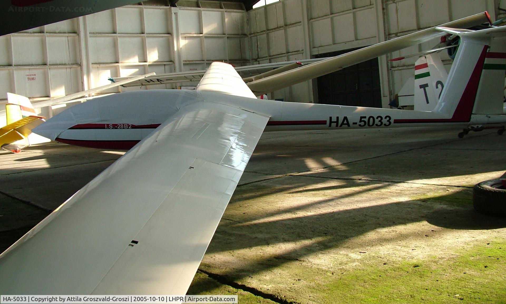 HA-5033, 1981 ICA-Brasov IS-28B2 C/N 346, Györ-Pér Airport, Hungary