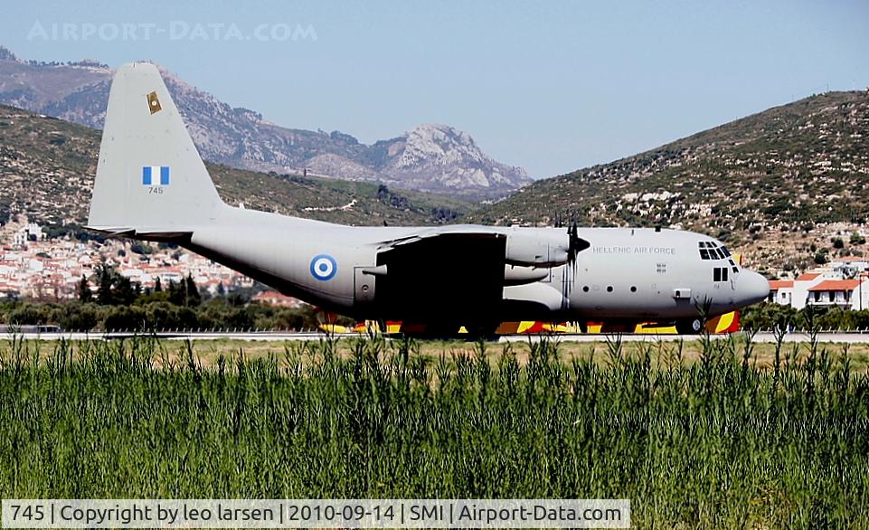 745, Lockheed C-130H Hercules C/N 382-4716, Samos 14.9.2010