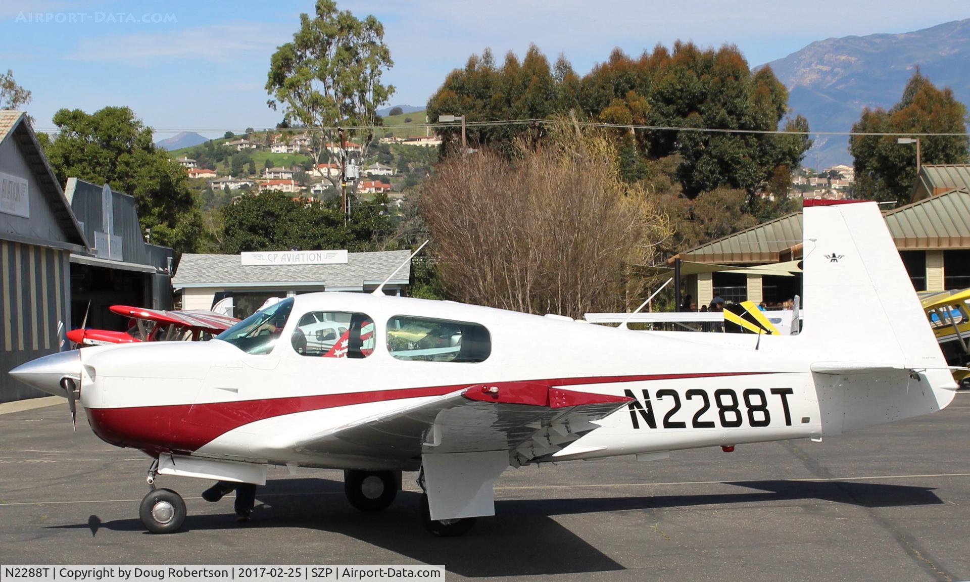 N2288T, 1967 Mooney M20F Executive C/N 670204, 1967 Mooney M20F EXECUTIVE, Lycoming IO-360-A1A 200 Hp, on CP Aviation ramp.