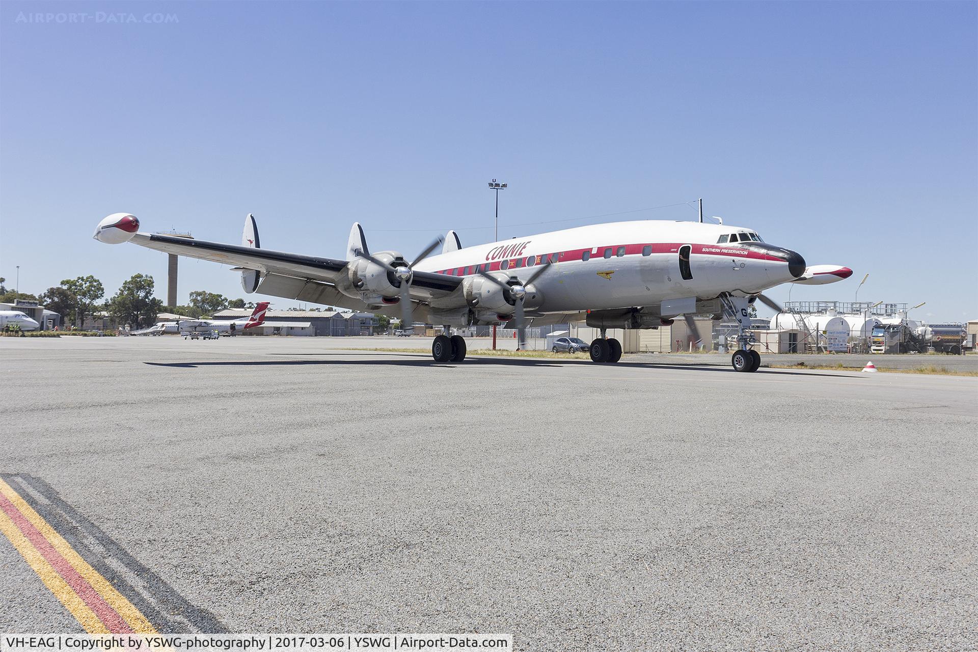 VH-EAG, 1955 Lockheed L-1049F Super Constellation C/N 4176, Historical Aircraft Restoration Society (VH-EAG) Lockheed Super Constellation 'Connie' taxiing at Wagga Wagga Airport.