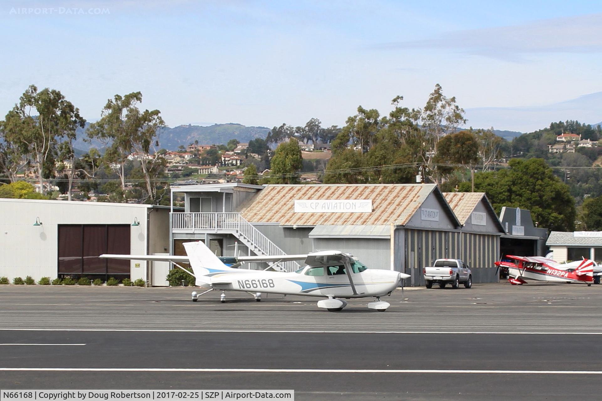 N66168, 1983 Cessna 172P C/N 17275974, 1983 Cessna 172P SKYHAWK, Lycoming O-320 D2J 160 Hp, taxi