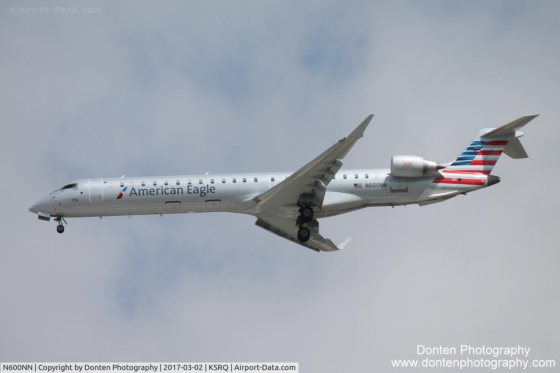 N600NN, 2016 Bombardier CRJ-900LR (CL-600-2D24) C/N 15416, American Flight 5341 operated by PSA (N600NN) arrives at Sarasota-Bradenton International Airport following flight from Charlotte-Douglas International Airport