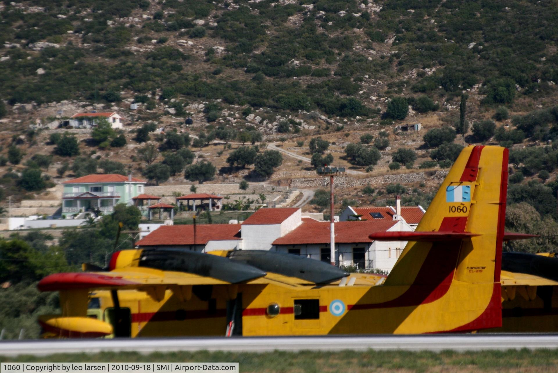 1060, Canadair CL-215-III (CL-215-1A10) C/N 1060, Samos 18.9.2010