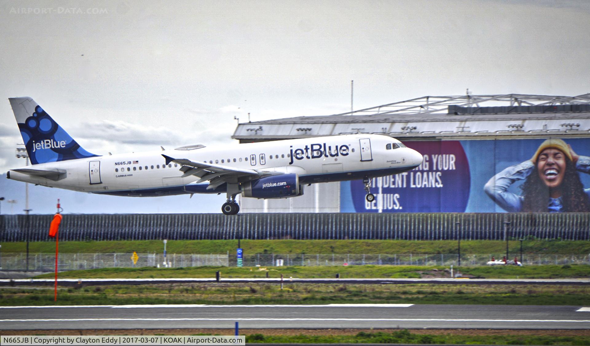 N665JB, 2007 Airbus A320-232 C/N 3348, Landing runway 28L at North Oakland Airport.