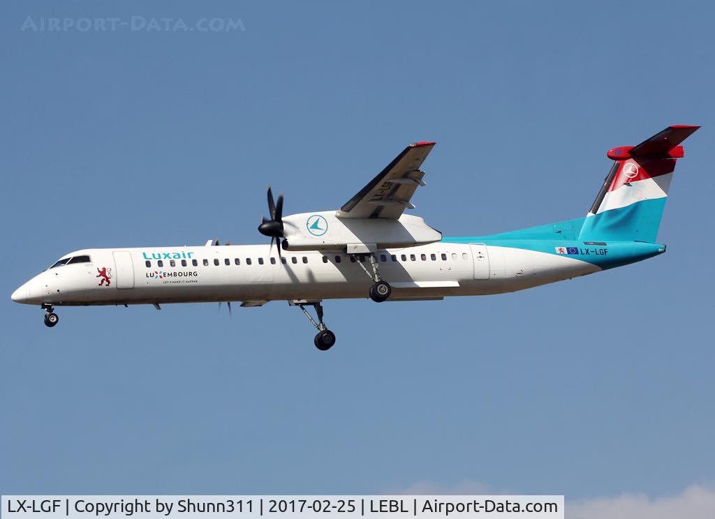 LX-LGF, 2011 De Havilland Canada DHC-8-402Q Dash 8 C/N 4349, Landing rwy 25R with additional 'Luxembourg' titles