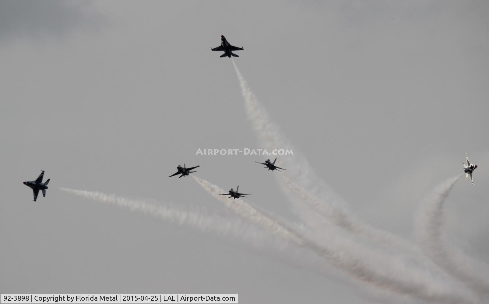 92-3898, General Dynamics F-16CJ Fighting Falcon C/N CC-140, Thunderbirds