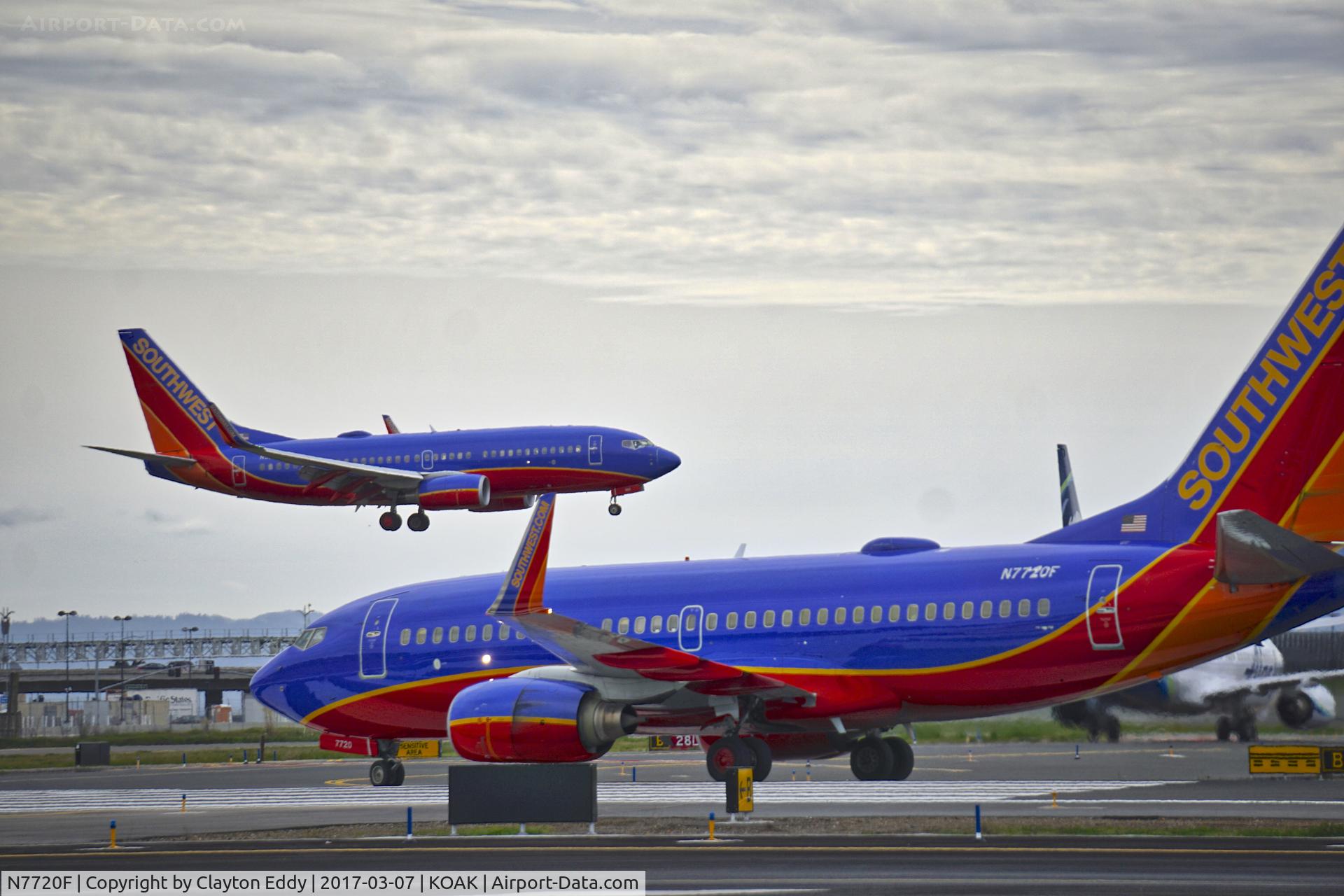 N7720F, 2006 Boeing 737-7BD C/N 33922, North Field Oakland California. 2017.