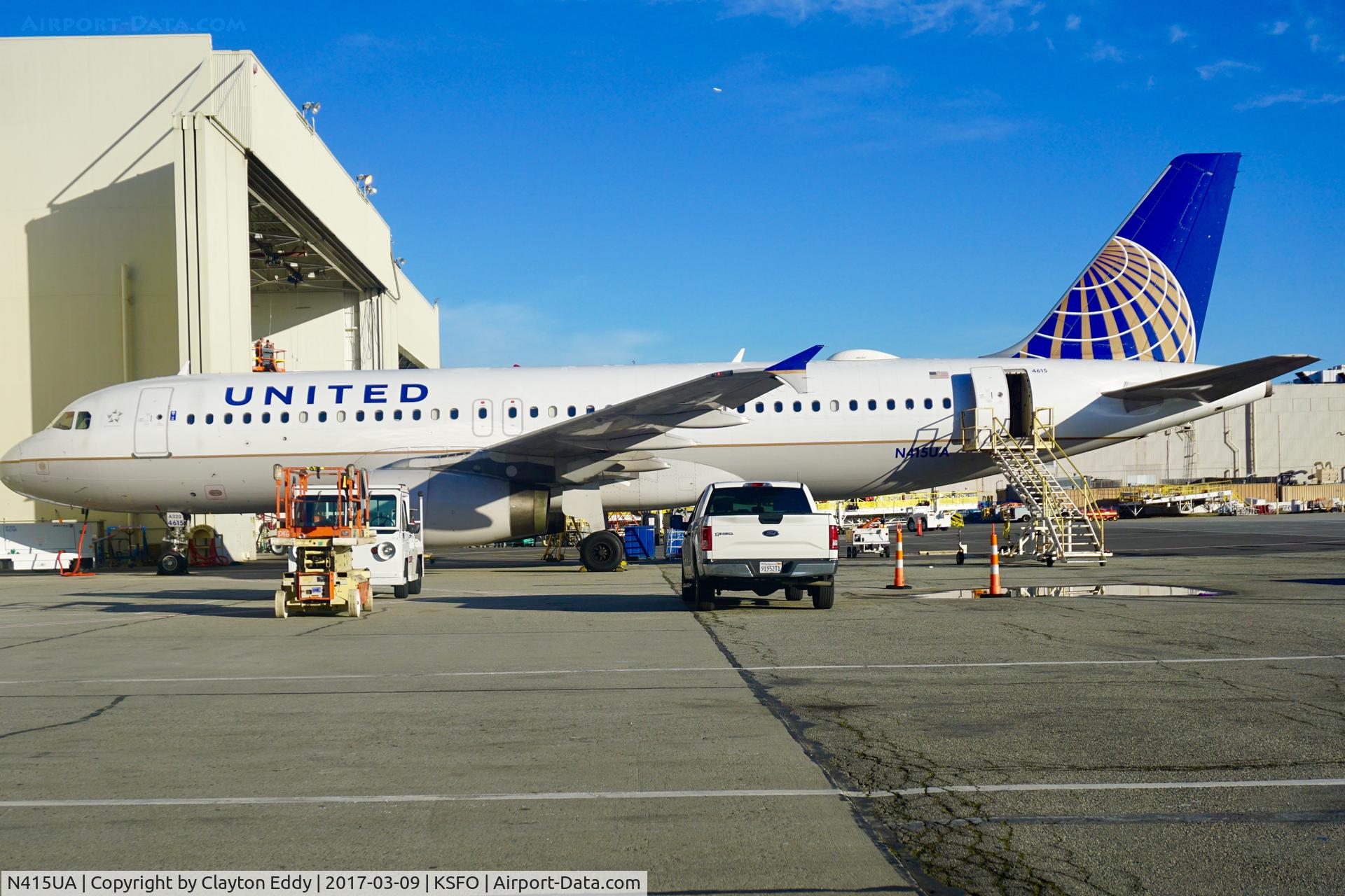 N415UA, 1994 Airbus A320-232 C/N 475, SFO 2017