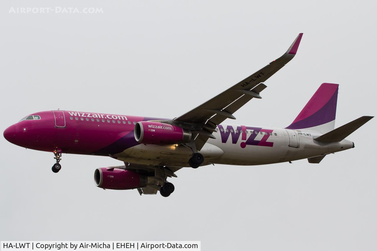 HA-LWT, 2013 Airbus A320-232 C/N 5615, Wizz Air Hungary
