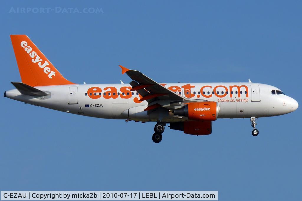 G-EZAU, 2006 Airbus A319-111 C/N 2795, Landing