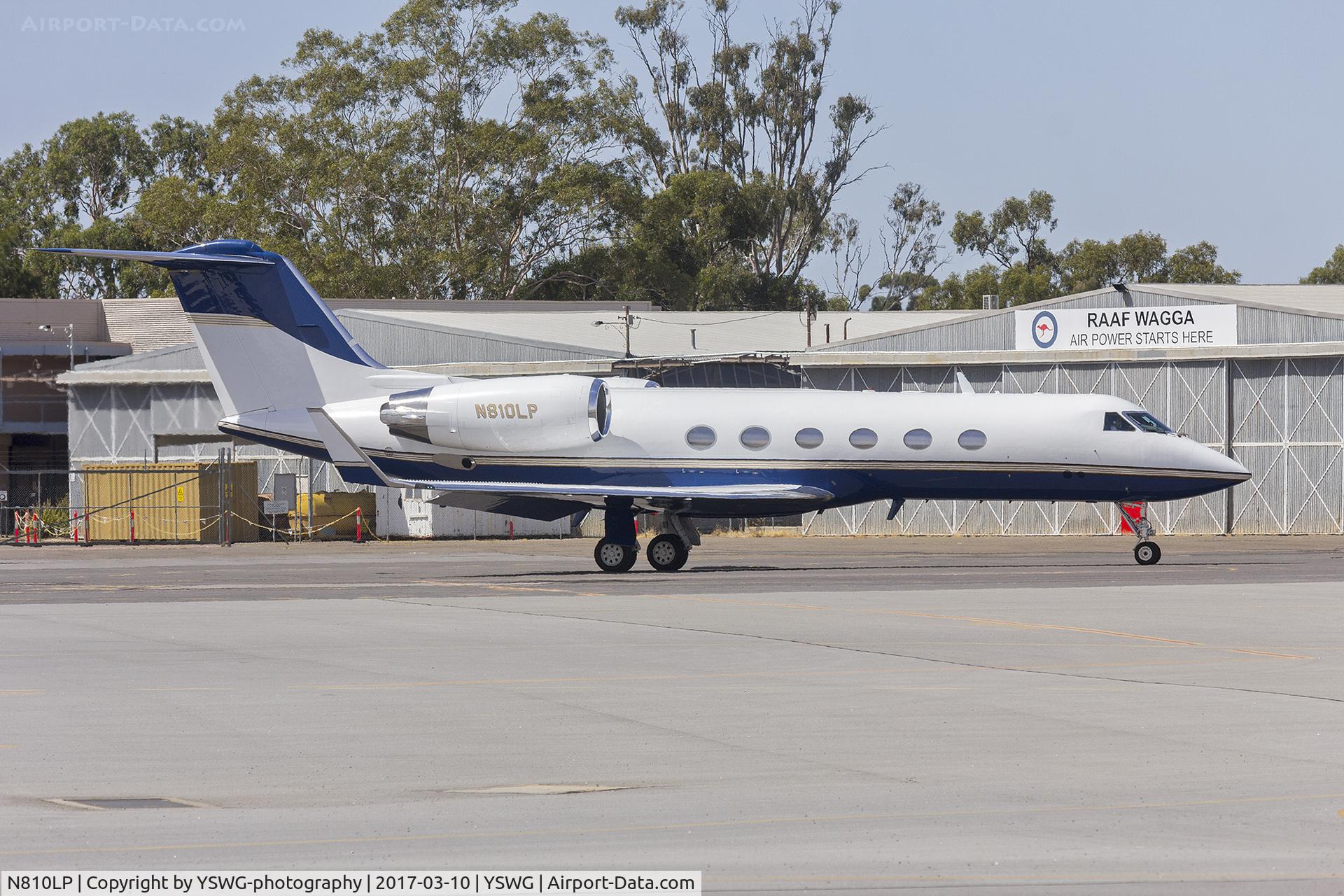 N810LP, 1995 Gulfstream Aerospace G-IV C/N 1260, Gulfstream IV-SP (N810LP) at Wagga Wagga Airport