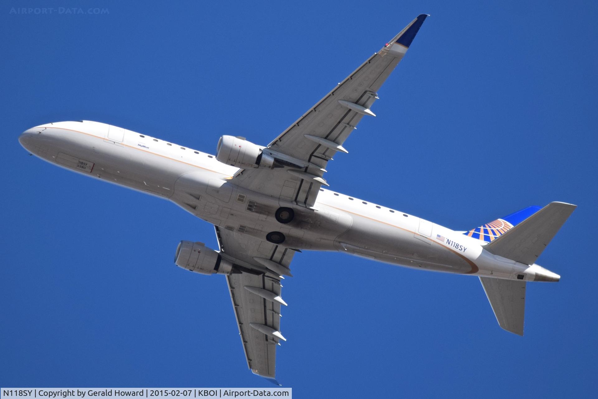 N118SY, 2014 Embraer 175LR (ERJ-170-200LR) C/N 17000420, Departing RWY 28R.