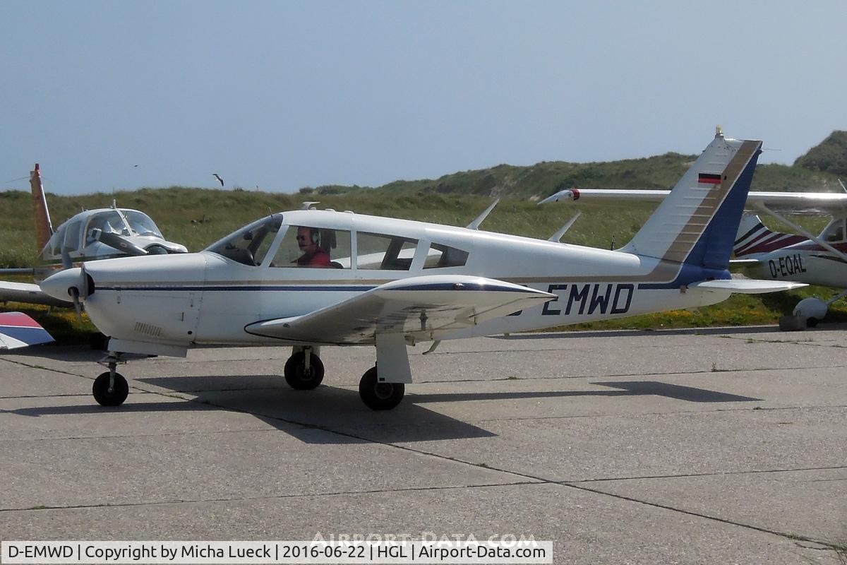 D-EMWD, Piper PA-28R-180 Cherokee Arrow Cherokee Arrow C/N 28R-30648, At Helgoland Düne