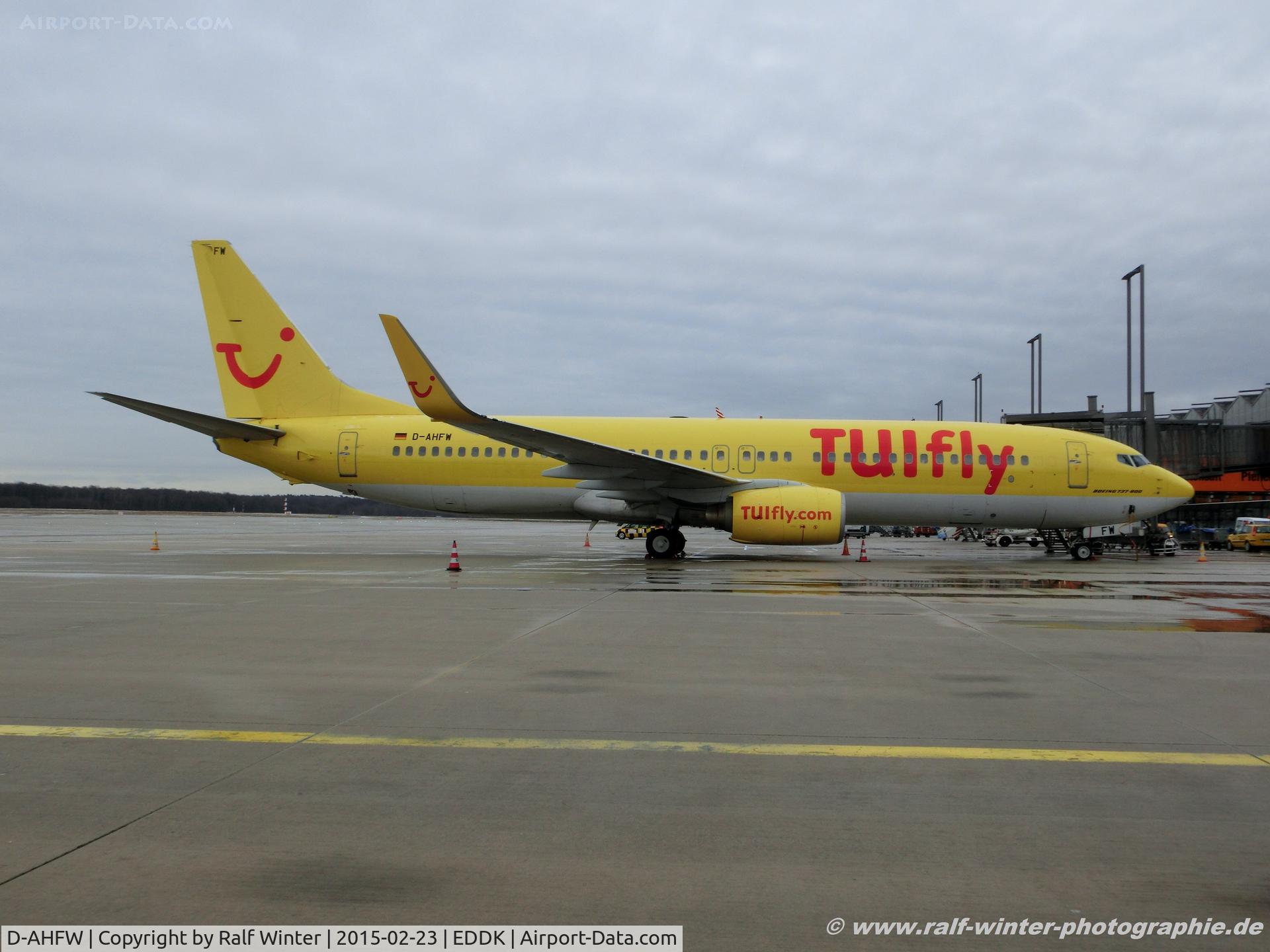 D-AHFW, 2001 Boeing 737-8K5 C/N 30882, Boeing 737-8K5(W) - X3 TUI TUIfly - 30882 - D-AHFW - 23.02.2015 - CGN