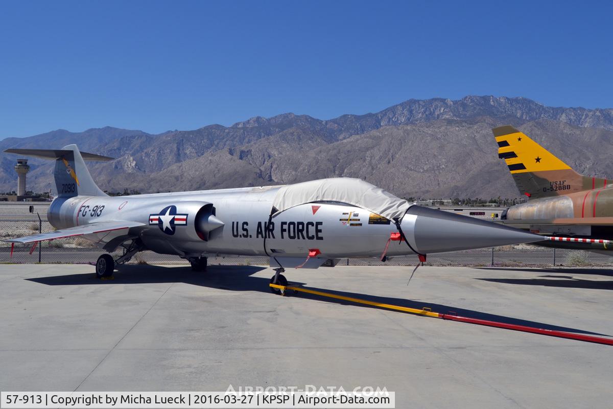 57-913, Lockheed F104G C/N D-8244, At the Palm Springs Air Museum