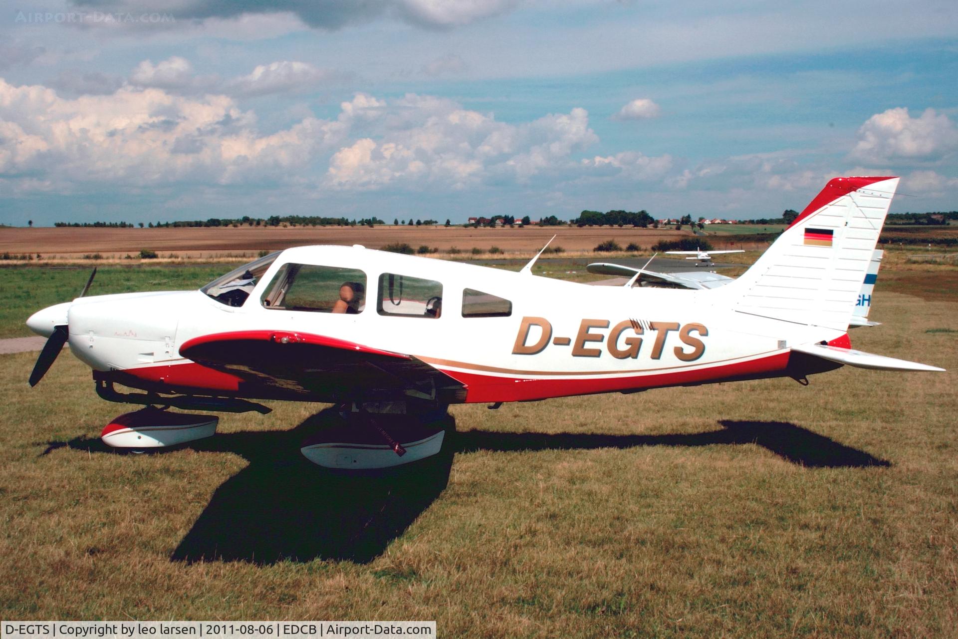 D-EGTS, 1982 Piper PA-28-181 C/N 28-8290111, Ballenstedt 6.8.2011
