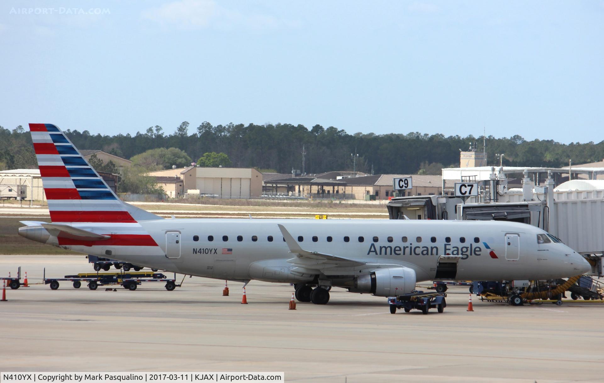 N410YX, 2013 Embraer 175LR (ERJ-170-200LR) C/N 17000373, ERJ 170-200 LR